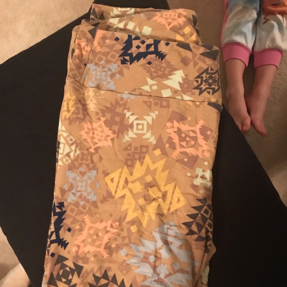 LuLaRoe leggings